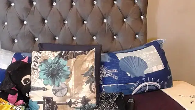 Snapshot of BIG_BOOBSxXxX chatting on February 2026 06:07:01 PM BIG BOOBSxXxX online show from February 2026 06:07:01 PM