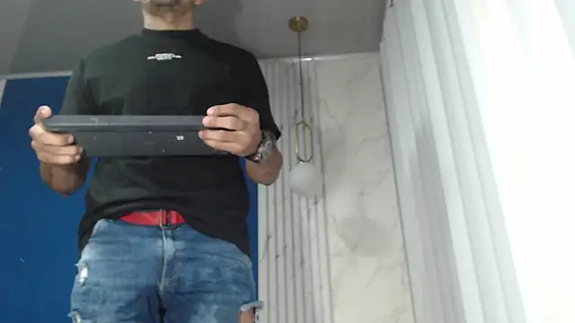 Morganandmegan online show from December 2025 11:39:02 AM