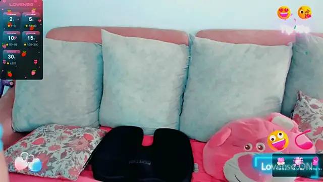 Snapshot of _samy_huber chatting on November 2025 05:57:01 PM samy huber online show from November 2025 05:57:01 PM