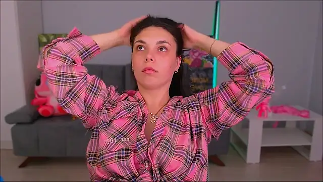 Snapshot of queenofthesense_ chatting on September 2025 09:42:02 AM queenofthesense online show from September 2025 09:42:02 AM