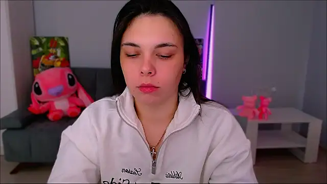 Snapshot of queenofthesense_ chatting on October 2025 11:42:01 AM queenofthesense online show from October 2025 11:42:01 AM