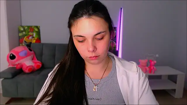 Snapshot of queenofthesense_ chatting on October 2025 04:53:02 PM queenofthesense online show from October 2025 04:53:02 PM