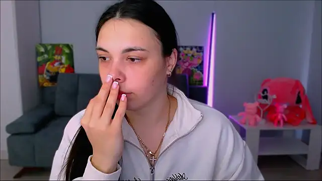 Snapshot of queenofthesense_ chatting on November 2025 09:09:01 AM queenofthesense online show from November 2025 09:09:01 AM