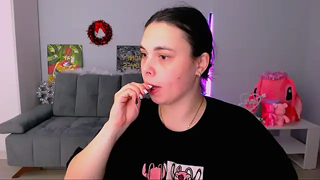 Snapshot of queenofthesense_ chatting on November 2025 01:22:02 PM queenofthesense online show from November 2025 01:22:02 PM