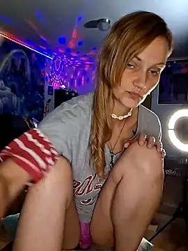 Snapshot of PeachyAriel chatting on June 2026 04:02:02 PM PeachyAriel online show from June 2026 04:02:02 PM