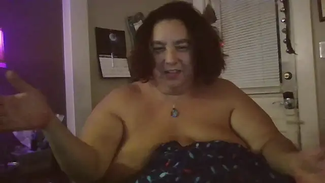 lil-gemini-hippy online show from December 2025 04:00:02 AM