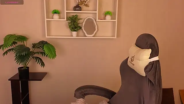 Miche1le Allenne online show from March 2026 01:13:01 AM