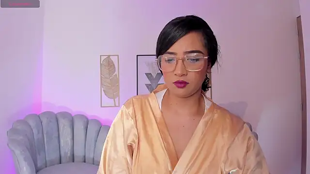 Snapshot of Sharon_breezee chatting on November 2025 01:33:02 AM Sharon breezee online show from November 2025 01:33:02 AM