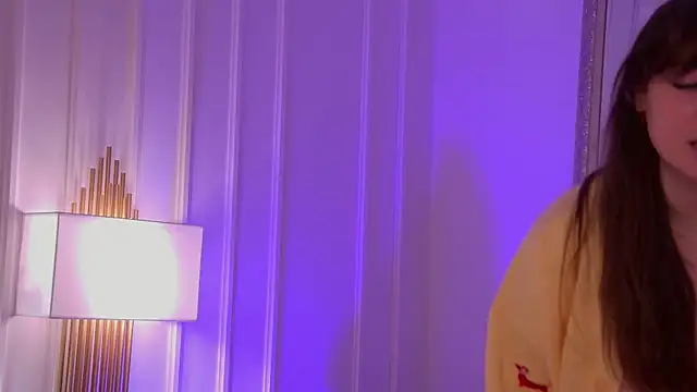 MeganStrain online show from September 2025 03:21:01 AM