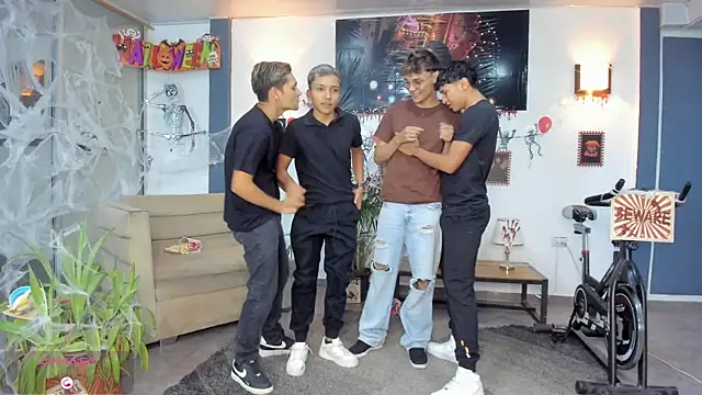 Bisexlifehot   online show from October 2025 11:07:01 PM