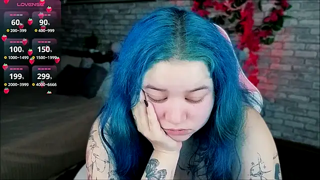 Mira Fyre online show from November 2025 09:25:02 PM