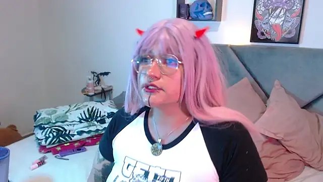 Snapshot of XxGreenGoodxX chatting on February 2026 08:34:01 PM XxGreenGoodxX online show from February 2026 08:34:01 PM