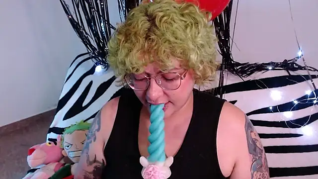 Snapshot of XxGreenGoodxX chatting on February 2026 09:54:01 PM XxGreenGoodxX online show from February 2026 09:54:01 PM