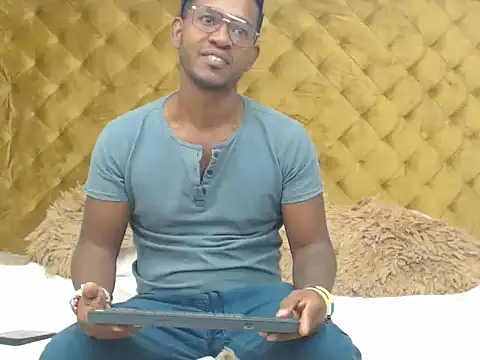 AndyCalifornia1 online show from October 2025 11:57:02 AM