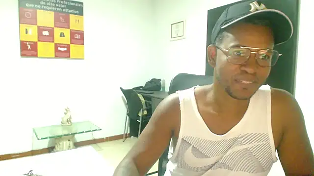 AndyCalifornia1 online show from October 2025 12:02:01 AM