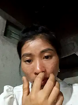 Phuongphuongg online show from October 2025 01:03:02 PM