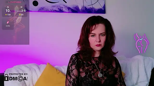 Witch in Silk online show from February 2026 04:04:02 PM