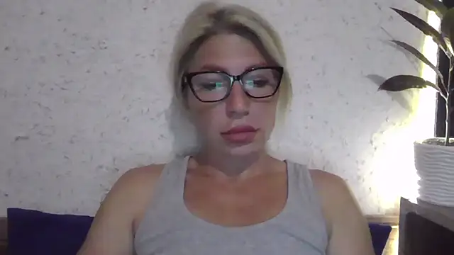 fox red lady7 online show from September 2025 07:26:01 PM