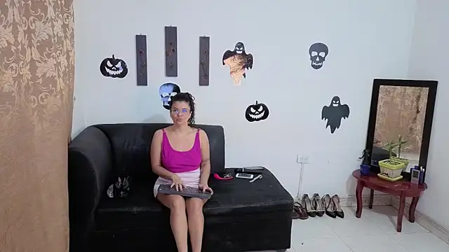 Kloewolf online show from October 2025 10:15:01 AM