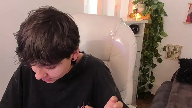 Nathaly ds online show from May 2026 07:20:01 PM