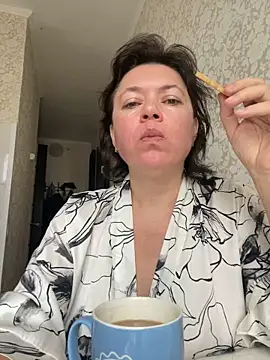 Kiravix online show from November 2025 06:47:01 AM