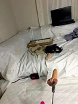 Ozge-SluttyScream69 online show from November 2025 11:26:01 PM