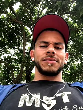 dylan jacobx online show from December 2025 05:39:02 PM