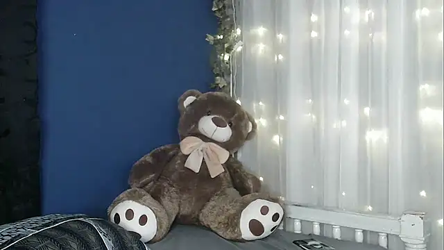 lishainparis18 online show from March 2026 12:01:02 PM