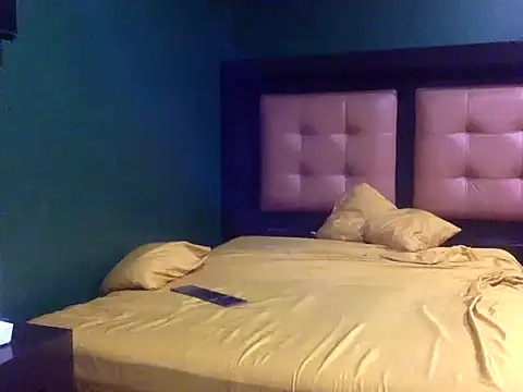 Snapshot of Thiagoforyou chatting on October 2025 04:57:01 AM Thiagoforyou online show from October 2025 04:57:01 AM