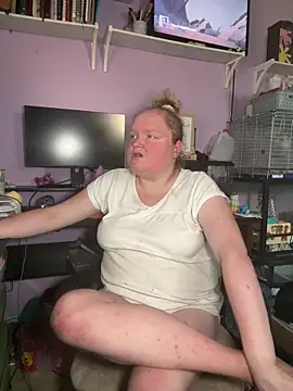 KadiSparkle online show from September 2025 08:44:01 PM