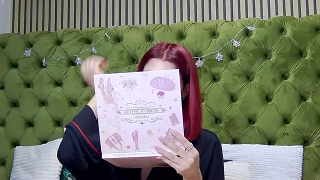 LunaHart online show from January 2026 07:39:01 PM