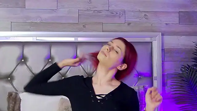 LunaHart online show from March 2026 04:07:02 AM