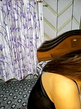 Anushka14321 online show from November 2025 02:50:01 PM