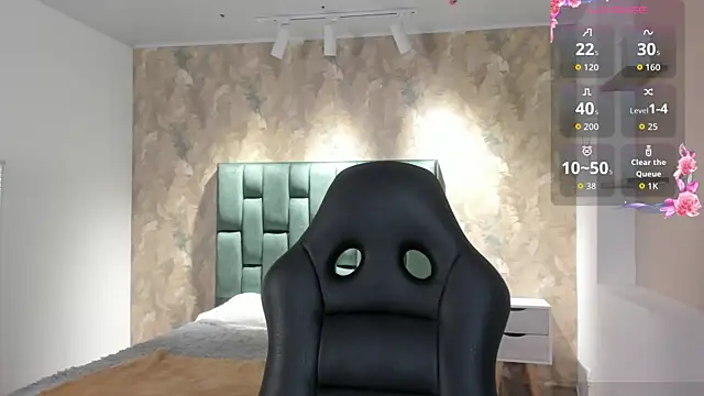 Saya Amaretto1 online show from November 2025 09:04:01 PM