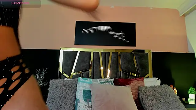 ScarletTorres online show from December 2025 06:25:01 PM