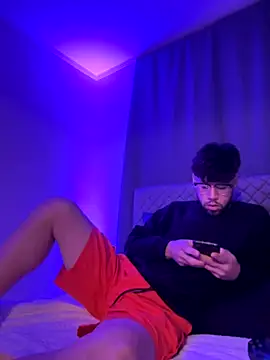 Snapshot of stalinhernandez chatting on November 2025 03:38:02 AM stalinhernandez online show from November 2025 03:38:02 AM