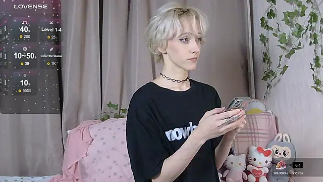 NextVibe  online show from November 2025 04:00:01 PM