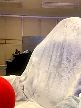 StandOnthatboy online show from November 2025 02:50:01 AM