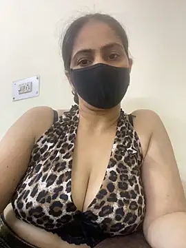 SashaPatel online show from October 2025 11:22:01 AM