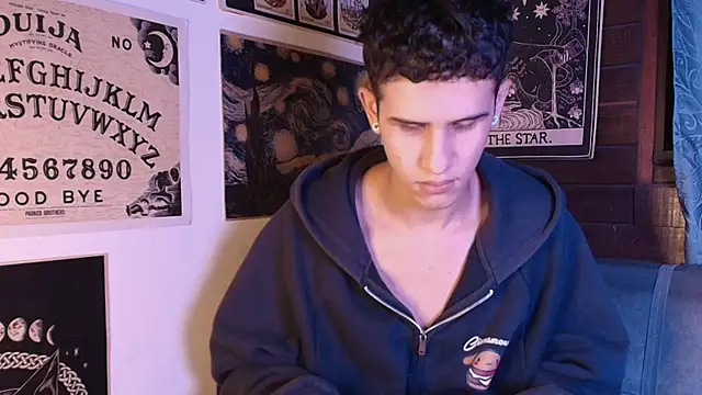 Snapshot of _realwav chatting on September 2025 09:42:02 AM realwav online show from September 2025 09:42:02 AM