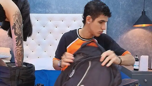 Snapshot of _realwav chatting on September 2025 06:39:02 AM realwav online show from September 2025 06:39:02 AM