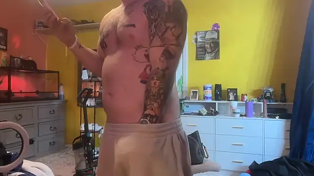 bearcub300 online show from February 2026 06:40:02 AM