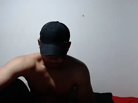 Snapshot of lukas_angelo chatting on October 2025 04:02:02 AM lukas angelo online show from October 2025 04:02:02 AM