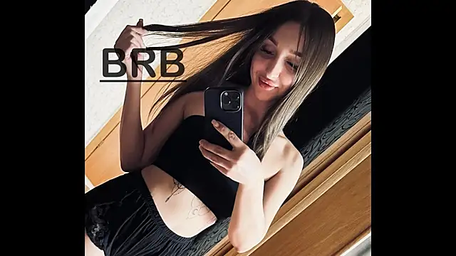 sheillawood online show from November 2025 12:05:01 AM