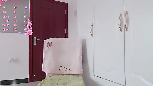 Snapshot of KK-328 chatting on November 2025 02:11:01 AM KK-328 online show from November 2025 02:11:01 AM