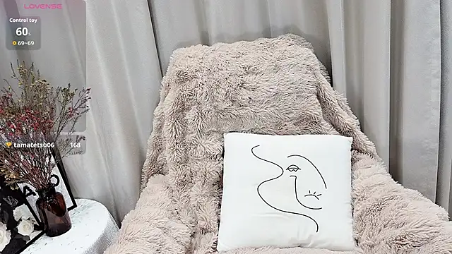 Snapshot of shishi_baby chatting on February 2026 03:07:02 AM shishi baby online show from February 2026 03:07:02 AM