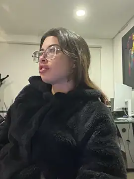 Snapshot of Isabela_Colins chatting on September 2025 11:32:01 AM Isabela Colins online show from September 2025 11:32:01 AM