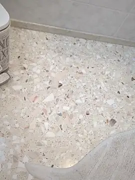 Snapshot of DallE_Rx chatting on March 2026 08:32:02 AM DallE Rx online show from March 2026 08:32:02 AM