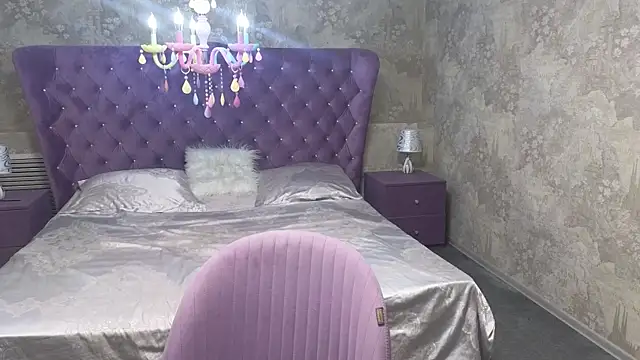 Snapshot of Eloisa_Eliot chatting on November 2025 03:56:01 PM Eloisa Eliot online show from November 2025 03:56:01 PM