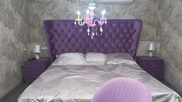 Snapshot of Eloisa_Eliot chatting on November 2025 03:23:02 PM Eloisa Eliot online show from November 2025 03:23:02 PM